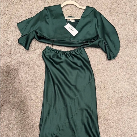 Billy J Dresses & Skirts - Billy J Boutique Emerald Green Satin Dress
